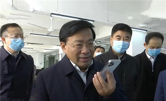 封一： 吉林省委副书记、省长韩俊莅临PG电子伊通供热_副本.jpg