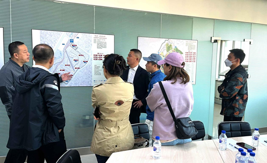 18.南山体育项目工作团队深刻钻研体育运动场馆筹建有关事宜_副本.png 18.南山体育项目工作团队深刻钻研体育运动场馆筹建有关事宜_副本.png