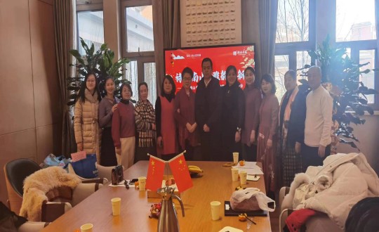 3.PG电子南山朗诵艺术沙龙新春诗会现场_副本.jpg