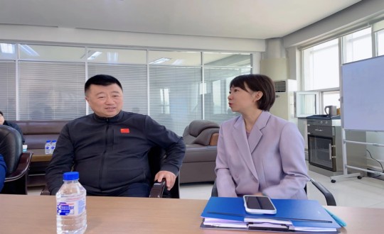 3.解总接待向阳区委辅导走访调研_副本.jpg