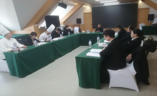 5.长白山PG电子酒店组织召开治理人员会议(调整一下清澈度)_副本.jpg 5.长白山PG电子酒店组织召开治理人员会议(调整一下清澈度)_副本.jpg