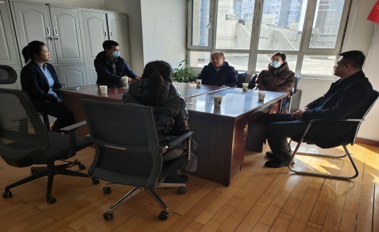 14.长春市绿园区政协副主席关爱民一行莅临PG电子物业金地梧桐华府视察工作_副本.jpg 14.长春市绿园区政协副主席关爱民一行莅临PG电子物业金地梧桐华府视察工作_副本.jpg